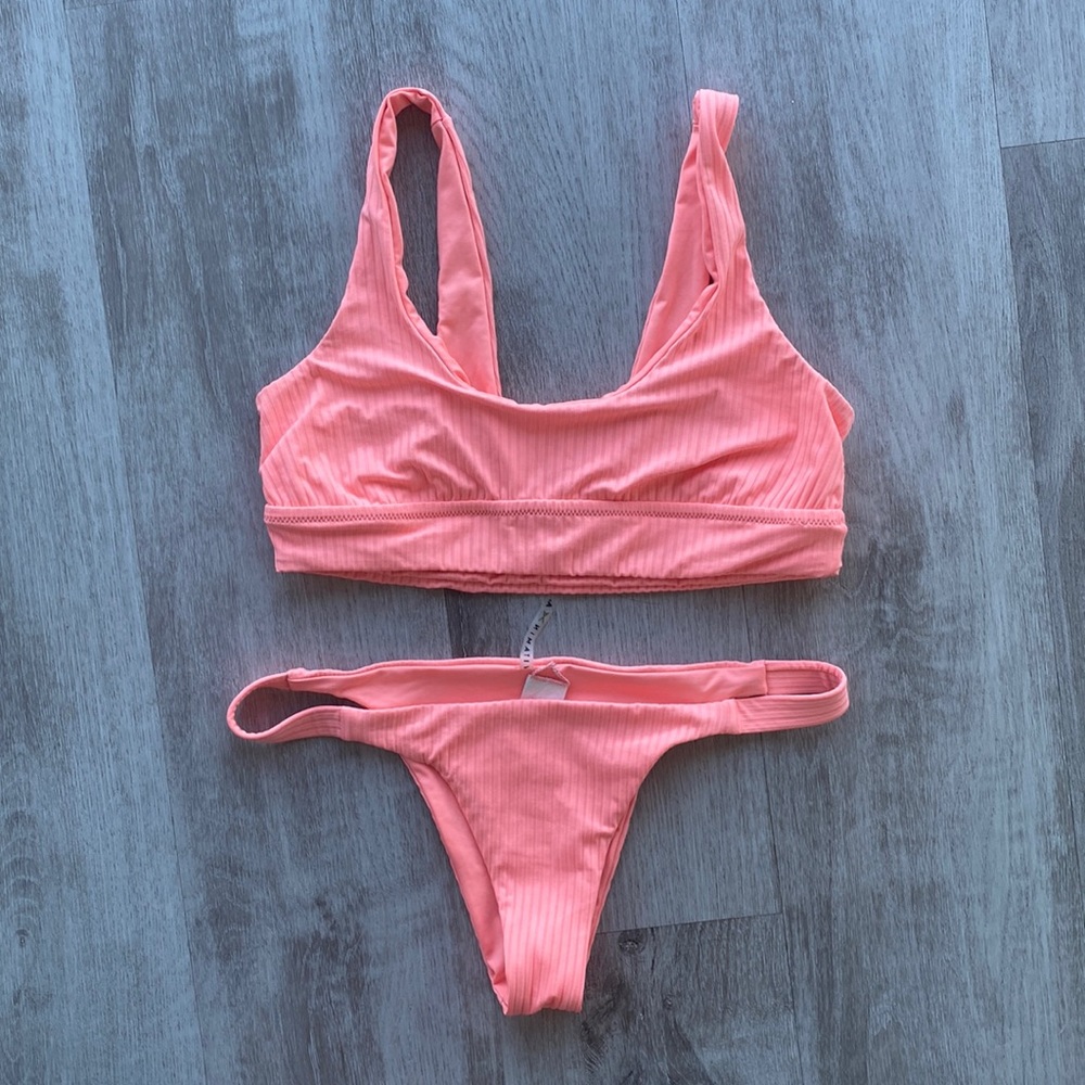 Vitamin A bikini M